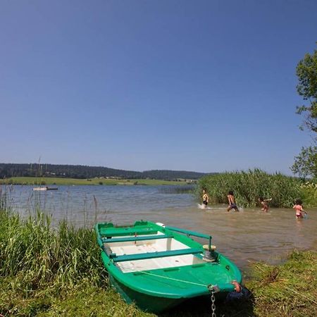 Duplex La Vue Du Lac Мальбюисон Экстерьер фото